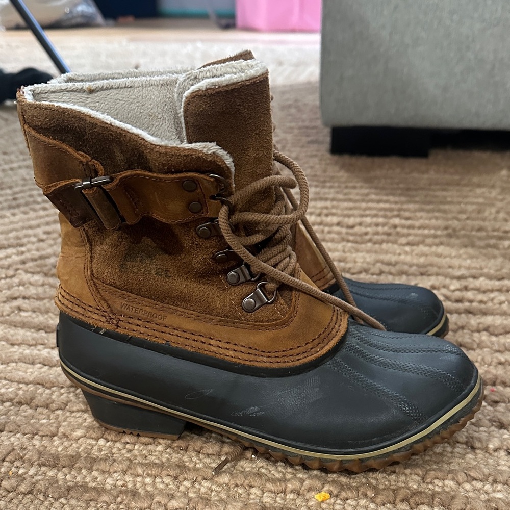 Sorel Brown and Black Winter Boots
